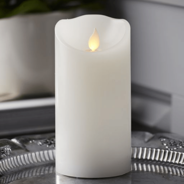 LED Kerze "M-Twinkle" - Echtwachs - mechanisch bewegte Flamme - Timer - H: 15cm - weiß