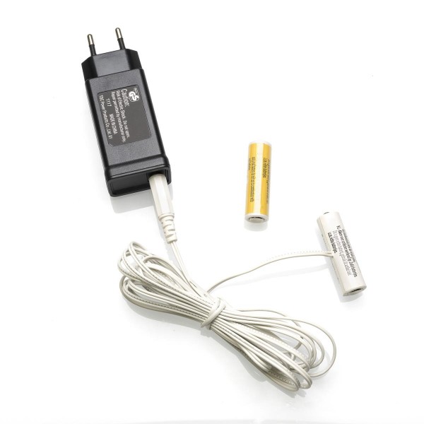 Netzadapter für Batterieartikel (2xAA) - Batterie Eliminator - Ersetzt 2 Mignon Batterien - Innen